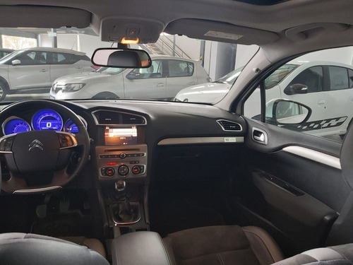 Imagen 9 de 15 de Citroën C4 Lounge 2018 1.6 Thp 165 Feel Pack 10 Años