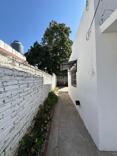 Casa En Alquiler En 20 De Junio N°29, Belen De Escobar