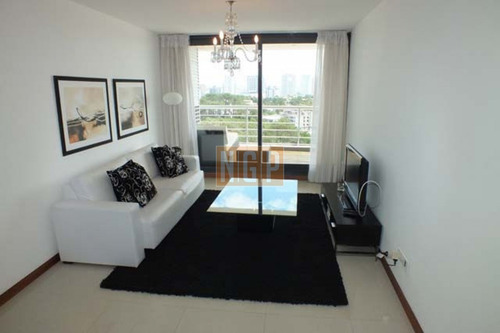Imagen 10 de 30 de Roosevelt, Punta Del Este Piso Alto Con Vista Al Mar! Cómodo Y Muy Luminoso .