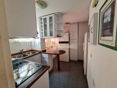 Imagen 2 de 12 de Apto En Venta En El Marques 22-7573 Ymanol 0414 3227631
