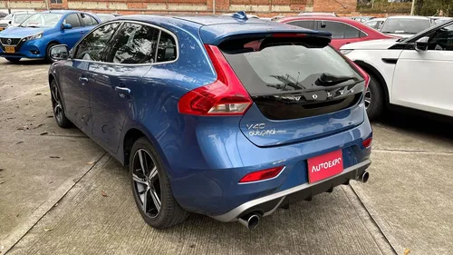 Volvo V40 T4 DRIVE-E R DESIGN HB SEC 2,0