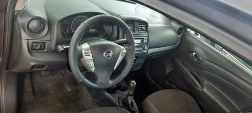 Imagen 6 de 7 de Nissan Versa 1.6 Sense Mt 2016