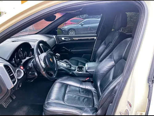 Porsche Cayenne 3.0 Comfort Diesel blindaje 2