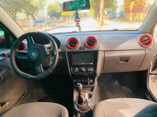 Imagem 9 de 9 de Volkswagen Gol 2012 1.0 Trend Total Flex 5p