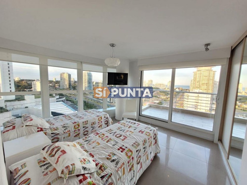 Imagen 10 de 25 de Apartamento En Alquiler De Máxima Categoría , Playa Mansa , Punta Del Este