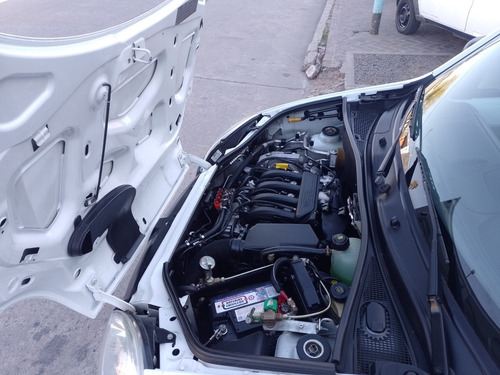 Imagen 10 de 10 de Renault Kangoo 2018 1.6 Furgon Ph3 Confort 1plc