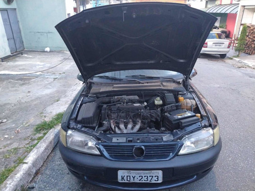Imagem 2 de 9 de Chevrolet Vectra 1999 2.2 Gls 4p