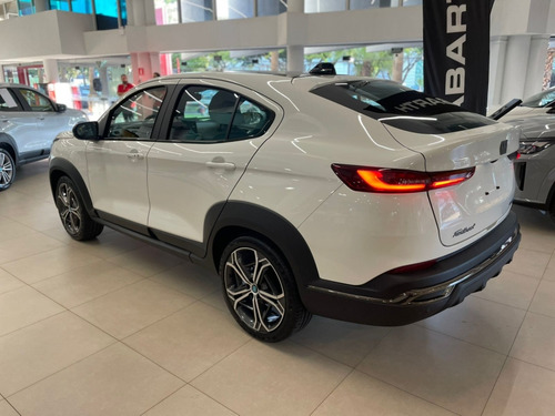 Fiat FASTBACK FASTBACK IMPETUS TURBO 200 HYBRID AT