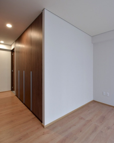 Imagen 11 de 12 de Muy Amplio Townhouse En 2 Plantas Con Patio, 63990