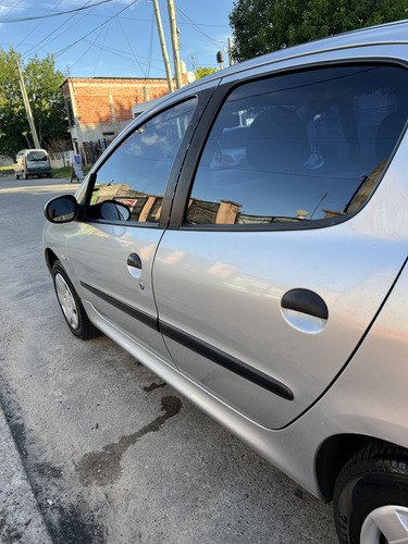 Peugeot 206 1.6 Xr Premium