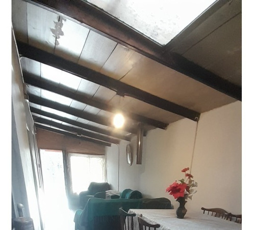 Imagen 10 de 12 de Casa Frente A La Pdi, A Pasos Del Centro De Santa Cruz