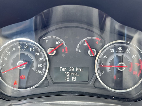 Fiat Grand Siena Grand Siena 1.4 EVO Flex 8V 4p