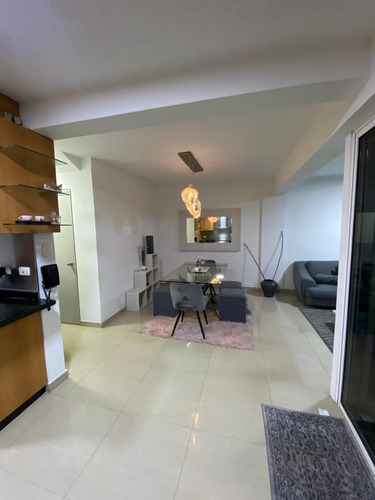 Imagen 12 de 14 de Hermoso Town House En Mañongo, Res. Villa Menhir. Cod:rs-249