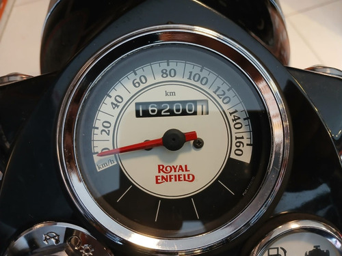 Royal Enfield Classic 500