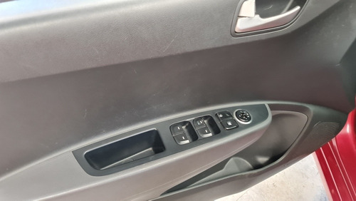 Imagen 9 de 15 de Hyundai Grand I10 2017 1.3 Gls Mt