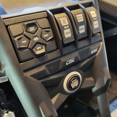 Imagen 10 de 15 de Maverick X3 X Rs Turbo 2023 200 Hp No Polaris 4x4 Entrega Ya