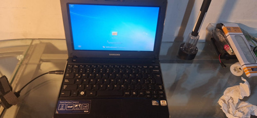 Samsung Netbook N220 Intel Atom N450 1.67 Ghz Como Nueva Verde
