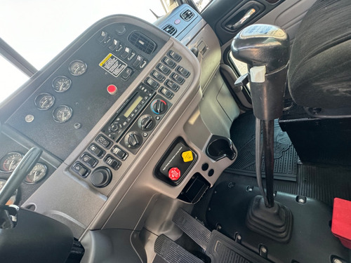 Peterbilt 367 Tipo Pipa De 20,000 Litros