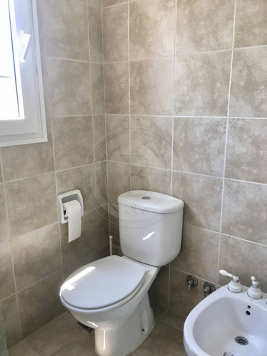 Bustamante Prop. Villa Olivos - 9822 - Casa - Venta C/renta