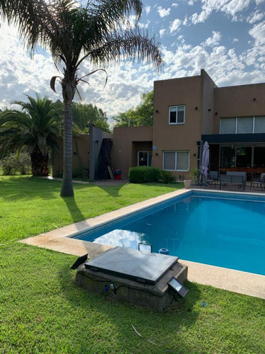 Venta Casa El Nacional Club De Campo General Rodríguez