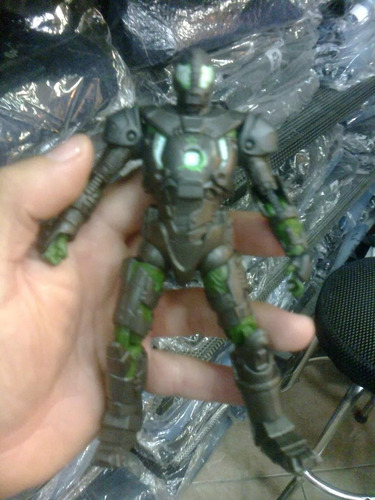 Marvel Legends Ironman Series: Titanium Man!! (Usado)