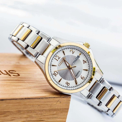 Citizen Elegant Lady Silver Dial Eq0595-55a Color de la correa Plata Y Oro Color del bisel Plata y Oro Color del fondo Plata