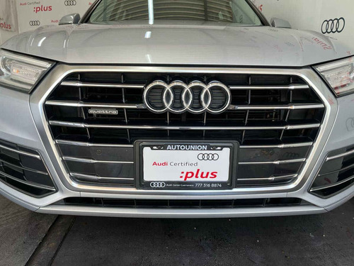 Audi Q5 2.0 L T Select Dsg