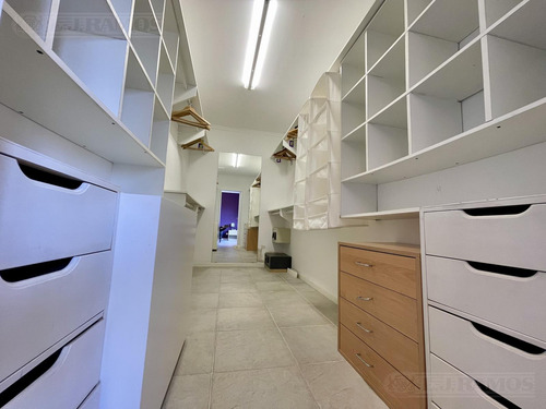 Lote Interno. Apta Credito.