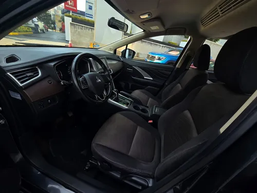 Mitsubishi Xpander 1.5 Cross At