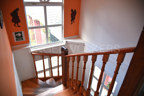 Arriendo Amplia Casa. F90