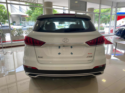 Imagen 6 de 13 de Baic X55 Honor Turbo / Martelli Automotores