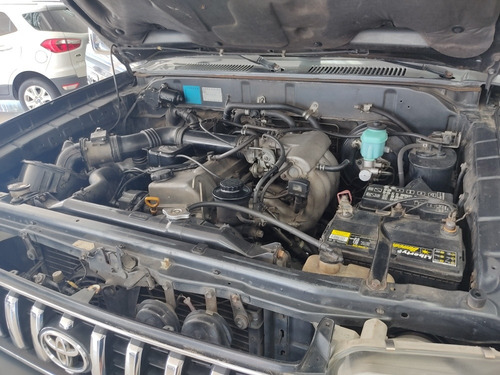 Imagen 14 de 15 de Toyota Meru 4x4