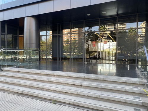 Local Comercial En Venta En Vitacura