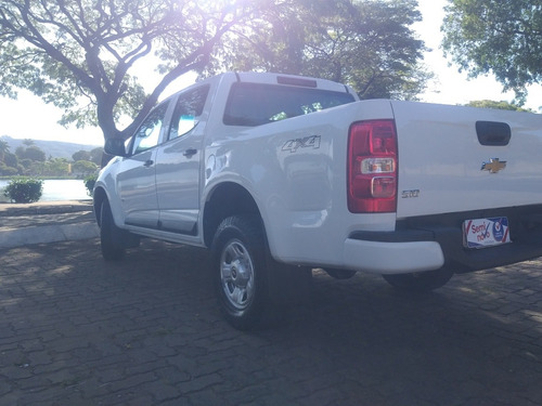 Imagem 6 de 15 de Chevrolet S10 2019 2.8 Ls Cab. Dupla 4x4 4p