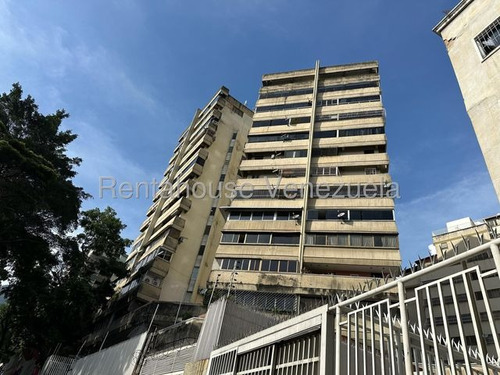 Ji 25-23195. En Venta Apartamento Con Área De 72m2, Ubicado En Los Caobos. Caracas.