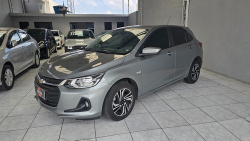 Chevrolet Onix plus 1.0 Lt 4p