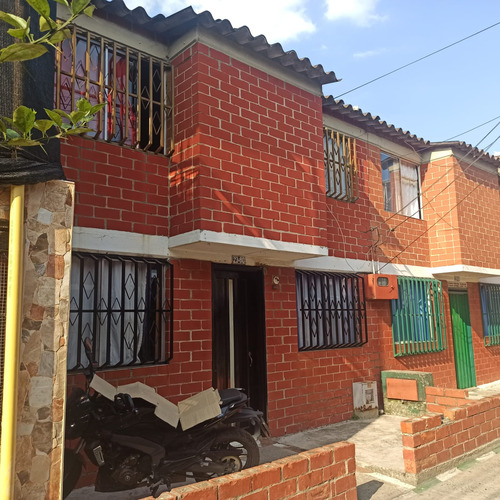 Casa En Venta En Compartir, Cali, Valle Del Cauca
