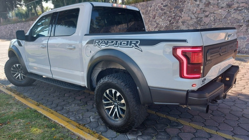 Imagen 4 de 15 de Ford Raptor Crew Cab 3.5l Ecoboost 2019