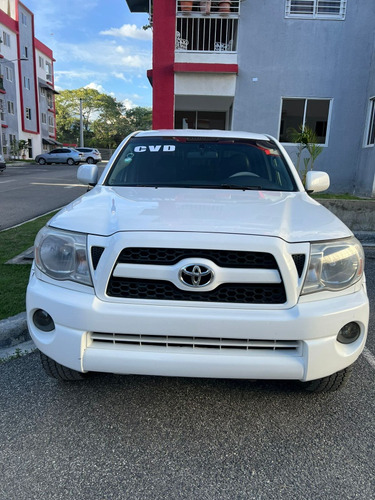 Toyota  Tacoma  Sr5