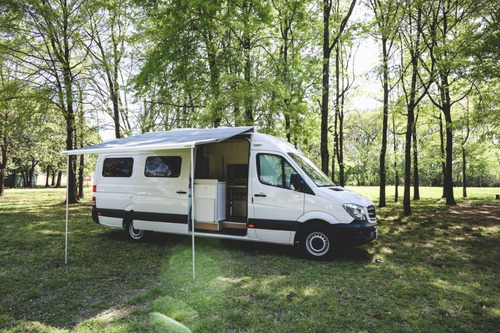 Equipamiento Rubí Imperio Motorhome Sprinter Mercedes Benz
