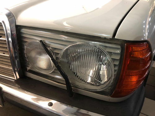 Mercedes Benz 230 230