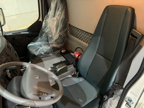 Caminhão Volvo Vm 360 6x4 Traçado 2025 Munck Argos Agi 55t