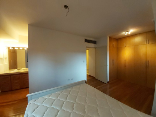 Imagen 18 de 30 de Venta Apartamento 102 Mts 1h + Est/2b/2p Campo Alegre