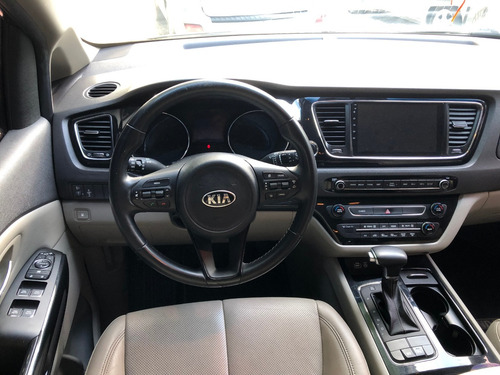 Kia Carnival 2.2 Crdi Ex Premium Avn