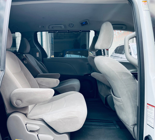Toyota Sienna 3.5 Xle At