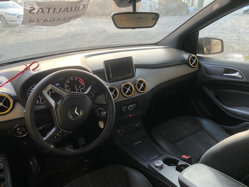 Mercedes Benz B 180 Completa O Partes Desarmo Aseguradora