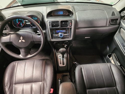 Mitsubishi Pajero TR4 2.0 4X2 16V 140CV FLEX 4P AUTOMÁTICO