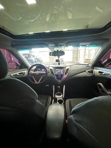 Hyundai Veloster 1.6 130cv At