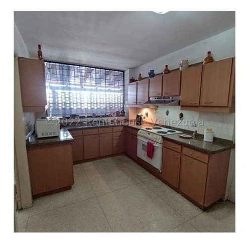 Imagen 14 de 15 de Casa En Venta El Marques 22-29002 Wolfgang Liaz 0414-132-24-22 0412-582-01-12