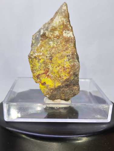 Mineral Raro Mineral Uranio Radioactivo Schoepita #2 (Usado)
